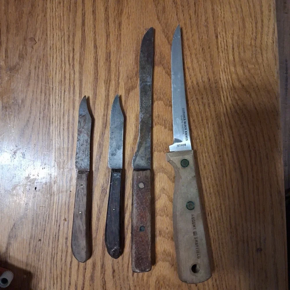Vintage Wood Handle Knives Cutlery Lot Of 4